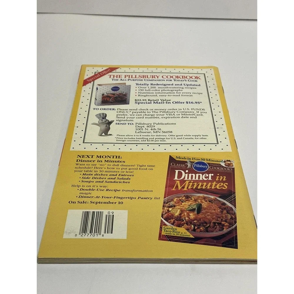 Pillsbury Booklets Cookbooks Lot of‎ 12 Vintage Cooking Deserts And More
